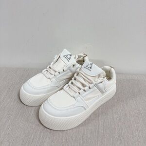 White Sneakers with Logo women
